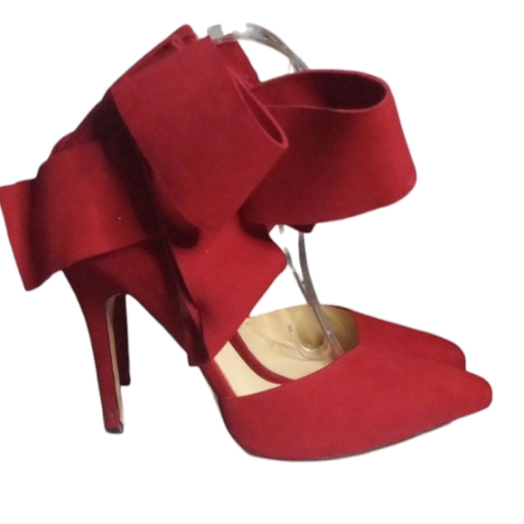 Vibrant Red Satin Bow Heels - Picture 4 of 9